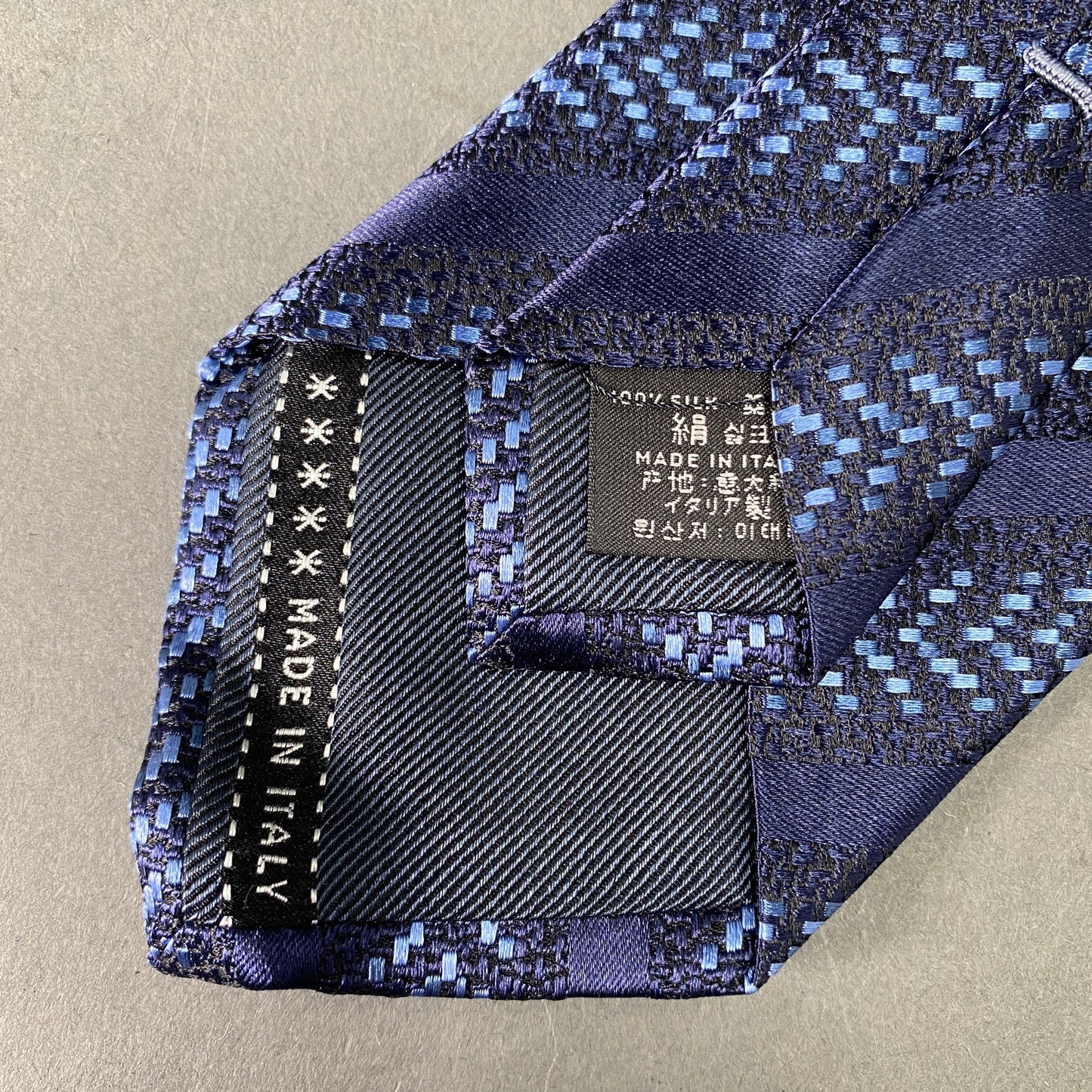 k14《極美品》Ermenegildo Zegna エルメネジルド ゼニア イタリア製 ネクタイ ネイビー シルク100％ フォーマル ビジネス  仕事用