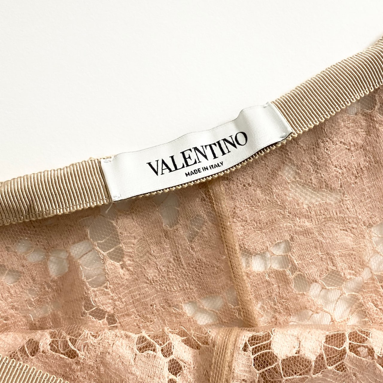 50a30 VALENTINO ヴァレンティノ フラワーレーススカート 38 ピンク ボトムス イタリア製 メッシュ skirt