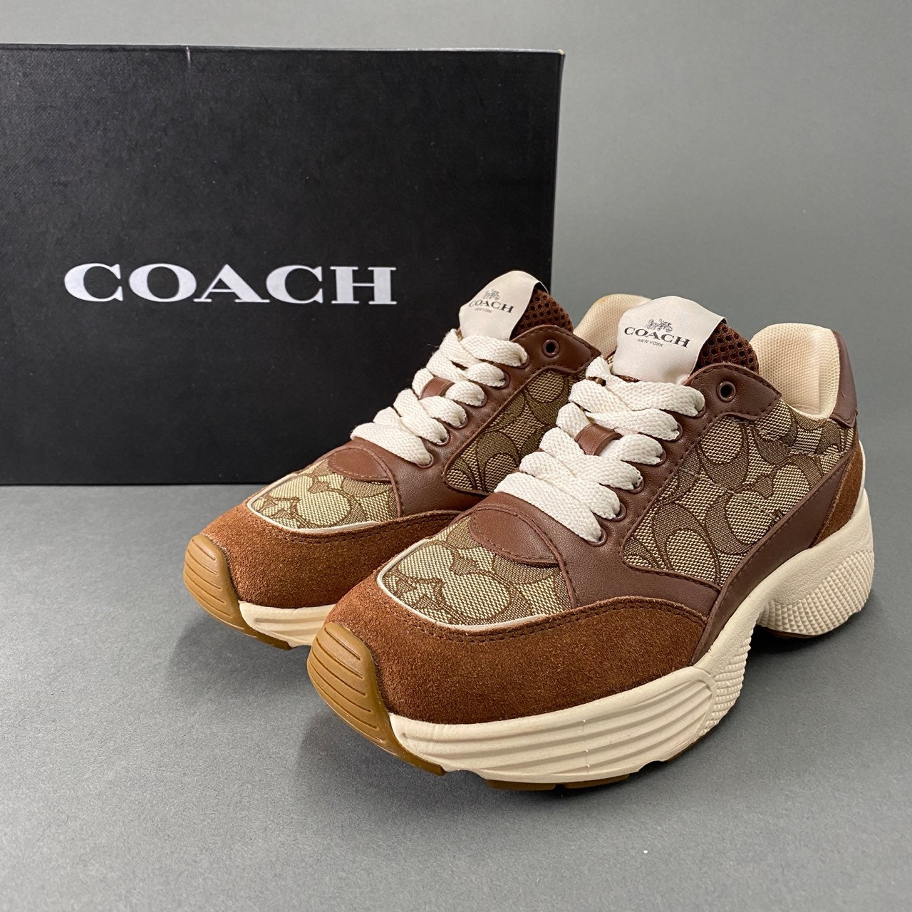 L9《未使用》COACH コーチ SIG TECH RUNNER G5057 5《22.5cm》 ブラウン スニーカー G5057 スウェード