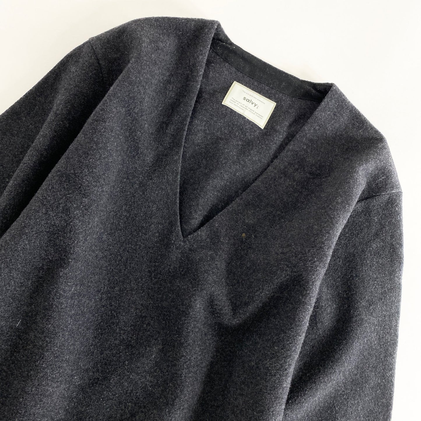 27L14 salvy; サヴィー カシミヤ混 Vネックニットトップ 0 グレー セーター 秋冬 cashmere 長袖 日本製