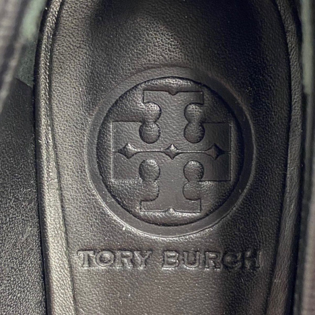 11j14 《極美品》 TORY BURCH トリーバーチ ロゴコイン ローファー クラシックローファー 5.5M ブラック レディース