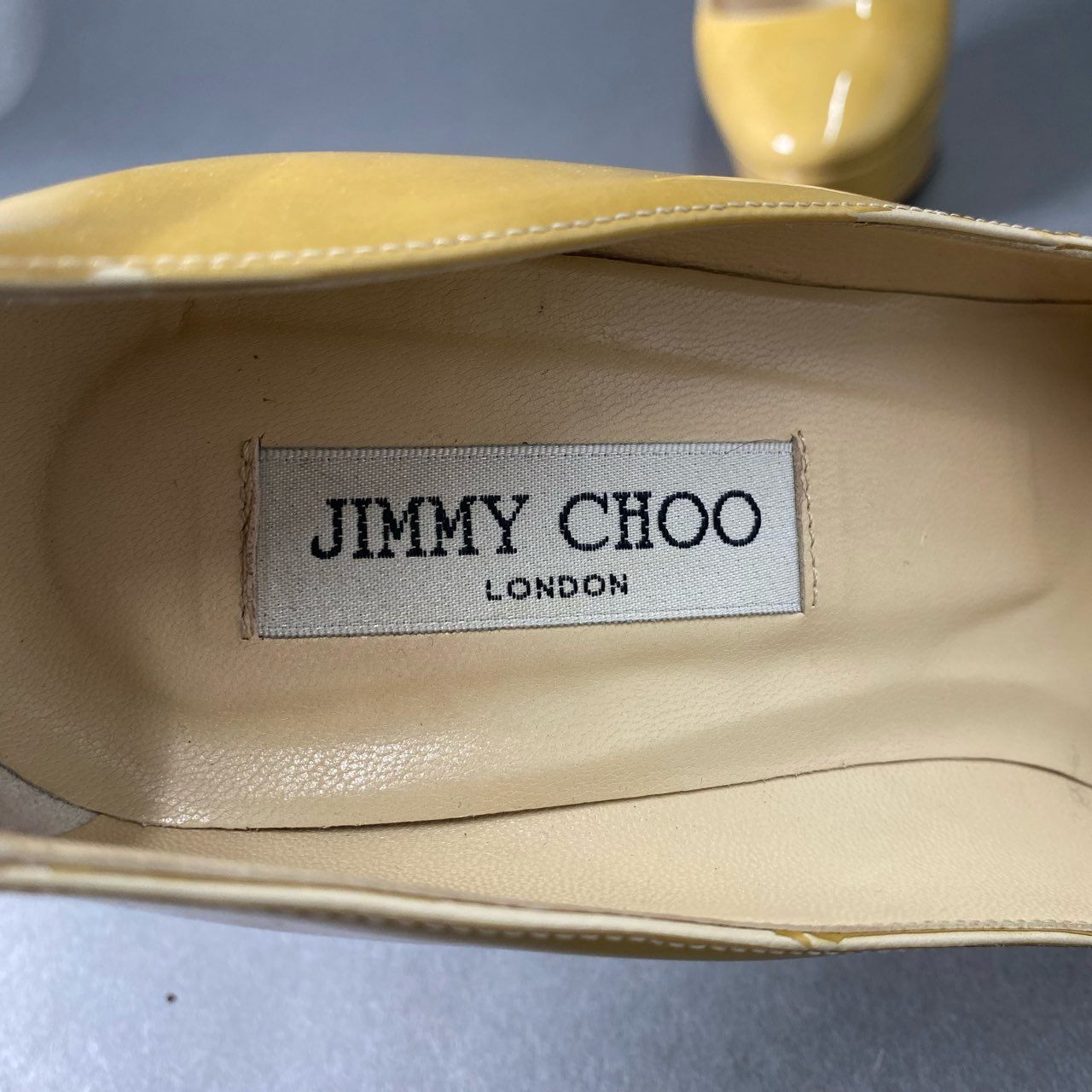 4c8 JIMMY CHOO ジミーチュウ イタリア製 ハイヒール パンプス シューズ 38 イエロー パテントレザー MADE IN ITALY